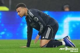 火箭119-96湖人 球员评价：4人优秀，3人及格，2人低迷