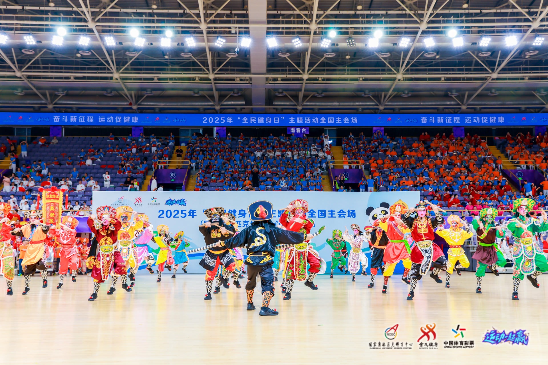 梅西：如果阿尔巴、布斯克茨能带着冠军退役，那将会特别美好