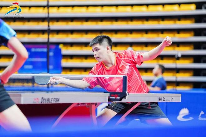 许多参与者 许多参与者